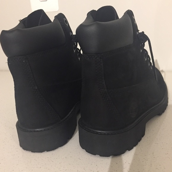 Black Timberland boots Great Condition Worn Once - Picture 4 of 6
